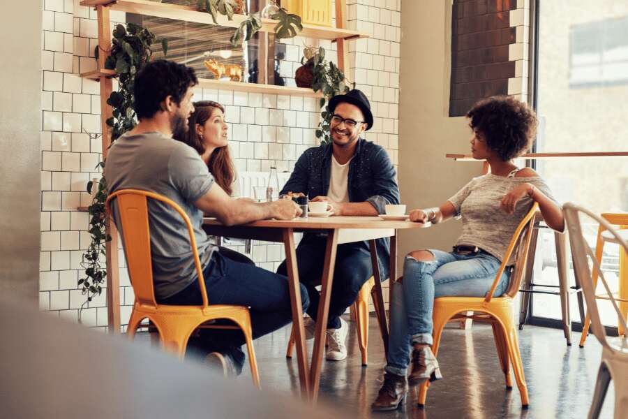 restaurante moderno Cafetería moderna y original para diferenciarse de la competencia