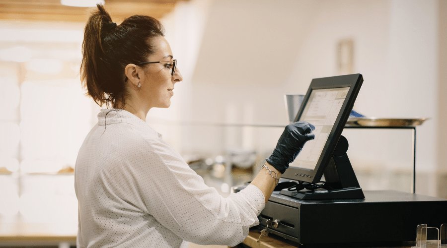 Consejos para no hacer descuadre de caja en un restaurante.