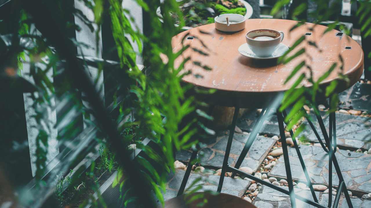 Carta de bebidas para cafeteria con tipos de cafés